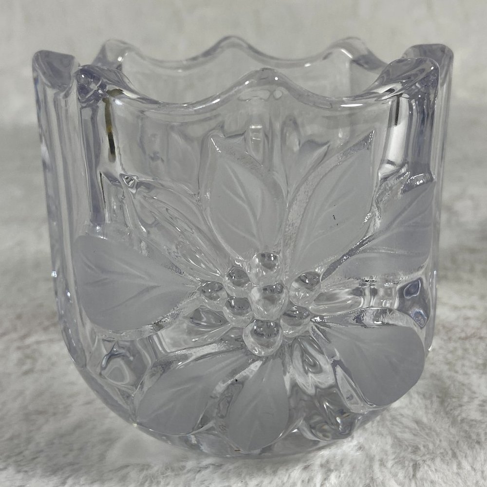 Mikasa Festive Poinsettia Votive Candleholder Crystal Cut Glass